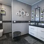 Appartement Modern Mitten In Der Stadt Und Doch Sehr Ruhig 2 Minuten Zu Therme Bad Ems