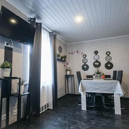 Apartment Modern Mitten In Der Stadt Und Doch Sehr Ruhig *