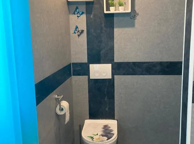 Apartamento Modern Mitten In Der Stadt Und Doch Sehr Ruhig 2 Minuten Zu Therme *